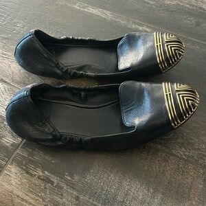Tory Burch Flats size 9